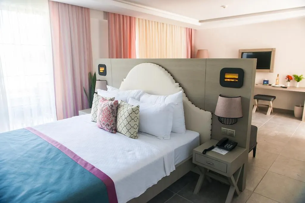 Villa Rustica Hotel Gundogan  2*, Gundogan (Bodrum) Turquia