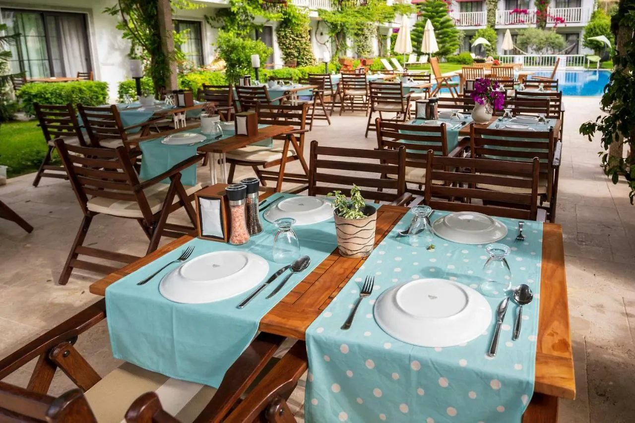 **  Villa Rustica Hotel Gundogan  Turquia